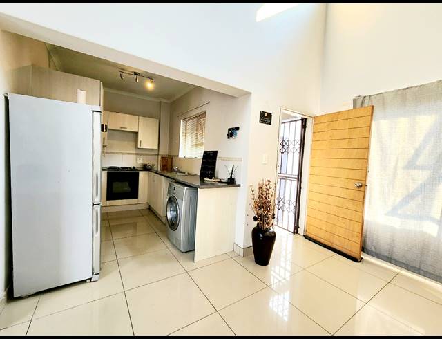 2 BEDROOM APARTMENT FOR SALE IN HONEYDEW